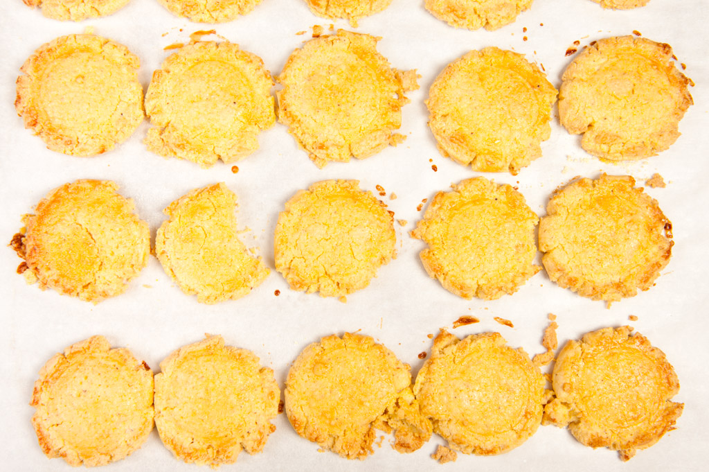 Cornmeal cookies