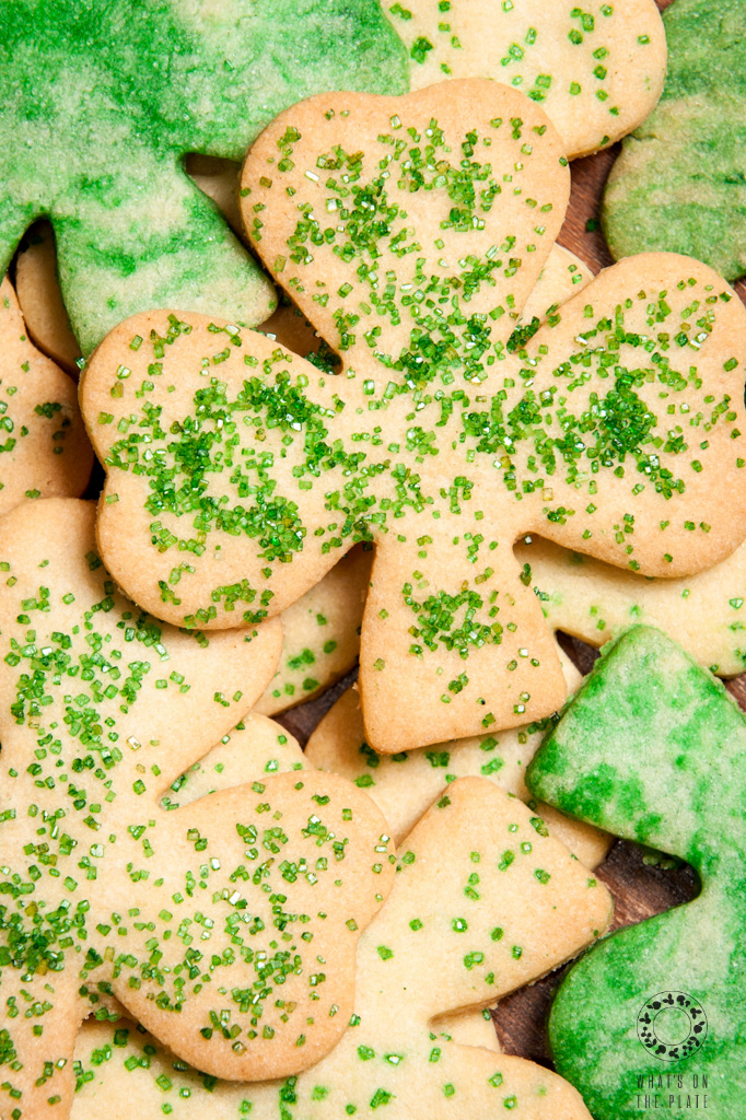 clover cookies close up