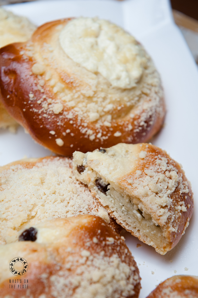 Farmer Cheese Buns
