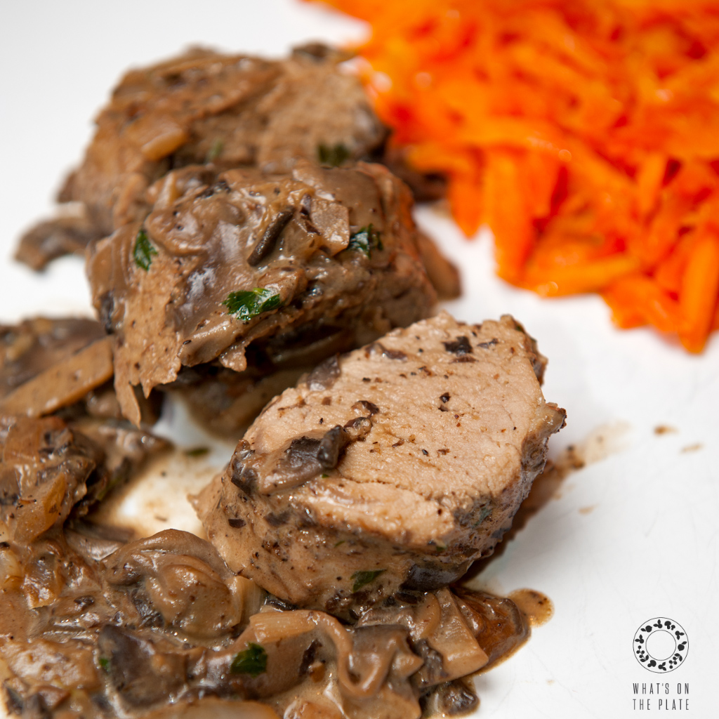 Pork tenderloin with mushroom sause