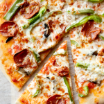 <a href="http://www.whatsontheplate.com/homeda-pizza/">Homemade Pizza</a>