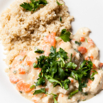 <a href="http://www.whatsontheplate.com/creamy-chicken-with-quinoa/">Creamy Chicken with Quinoa</a>