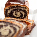 <a href="http://www.whatsontheplate.com/kneaded-poppy-seed-cake/">Kneaded poppy seed cake</a>